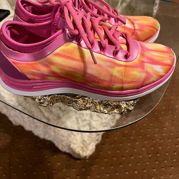 Size 6 Marika multi color pink/yellow all man made materials footwear - Picture 4 of 8